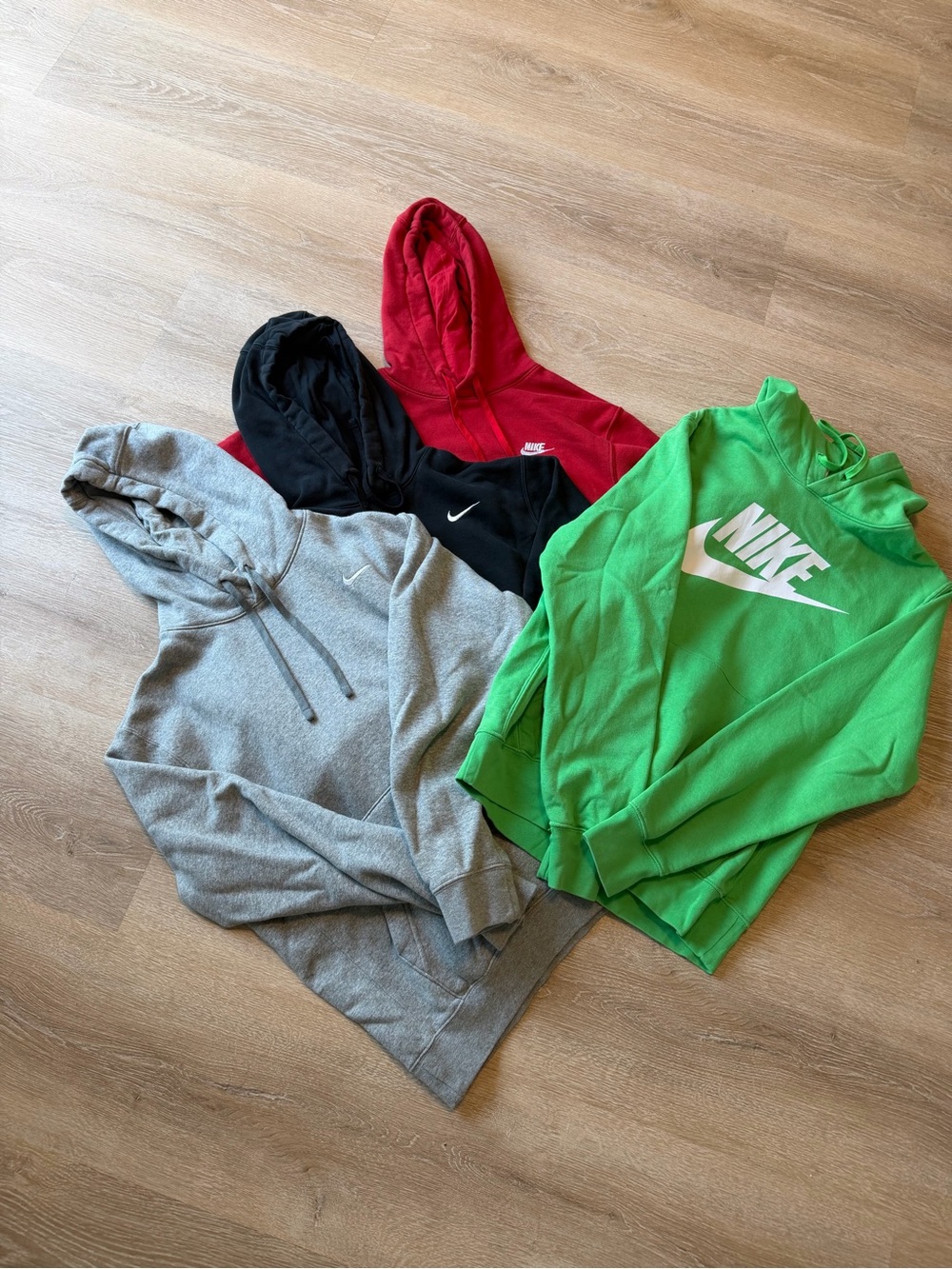 Nike Hooded Sweatshirts in Green, Gray, Black & Red size small selling as lot